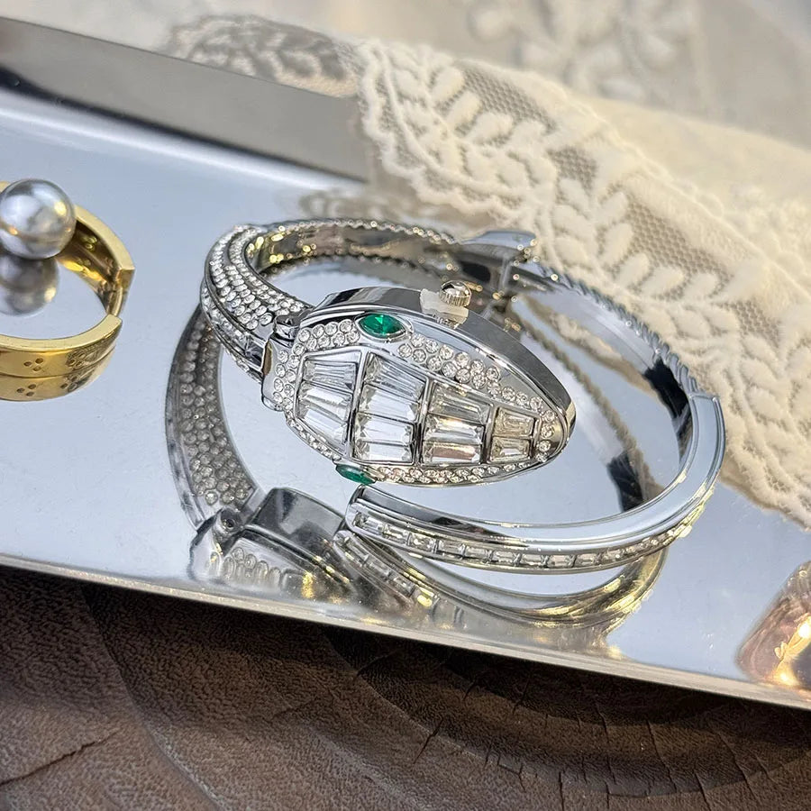 Serpentina green crystal bracelet watch on ivory stone — detail 10