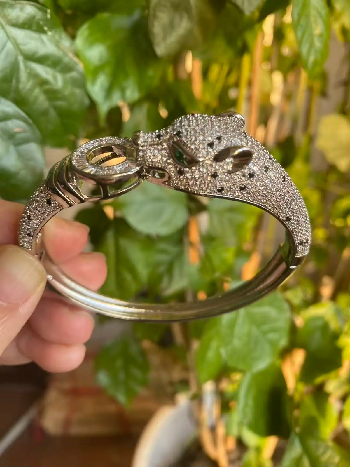 Féline Pavé Cuff Bracelet — detail view 7